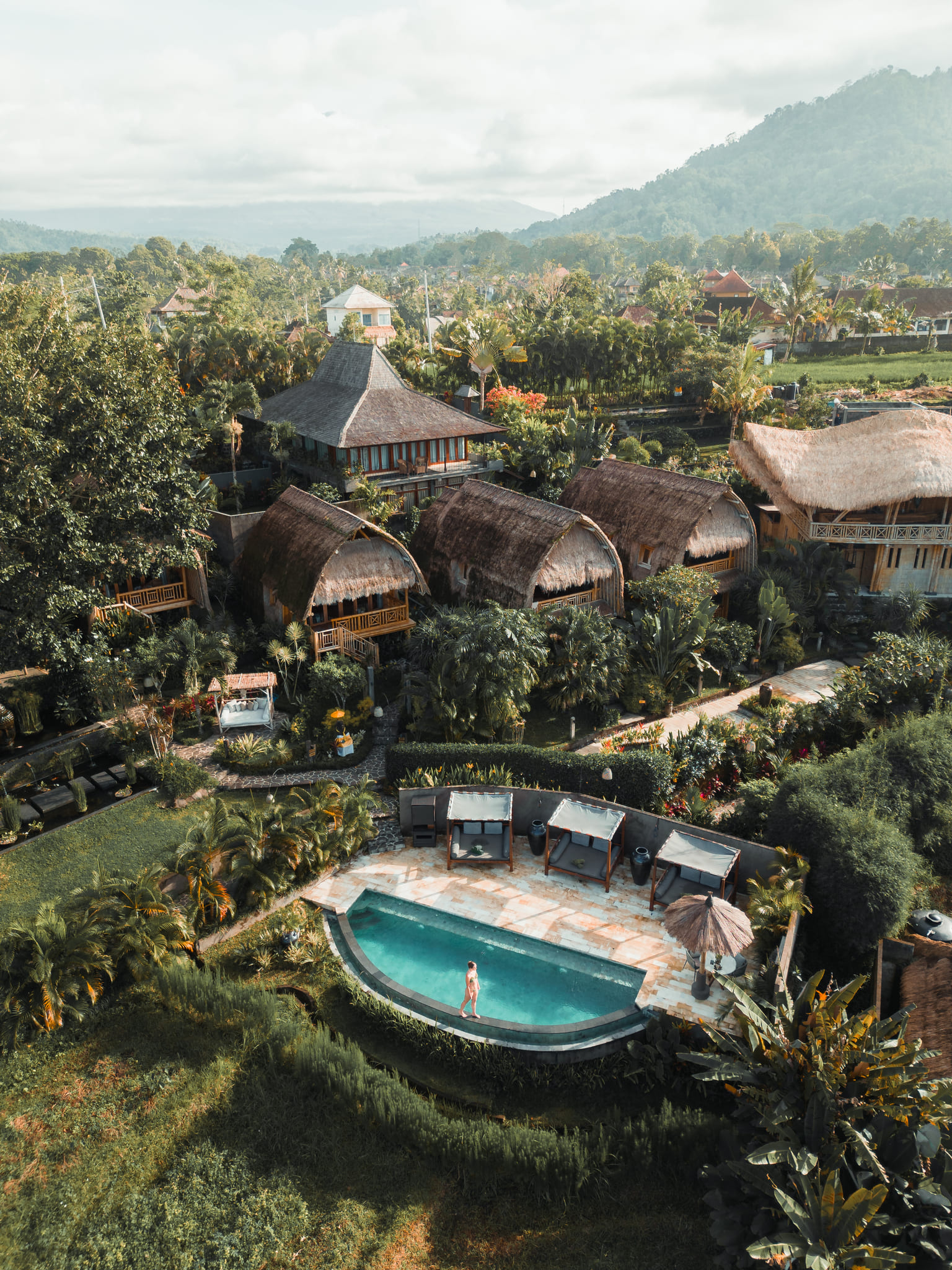 Rainforest Pool Bale