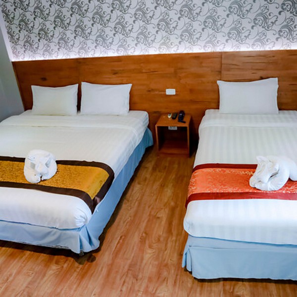 deluxe tripple bedded room