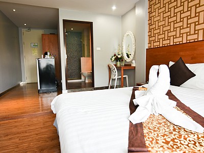 Deluxe Double Bedded Room