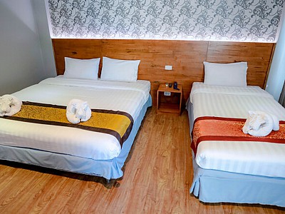 Deluxe Tripple Bedded Room
