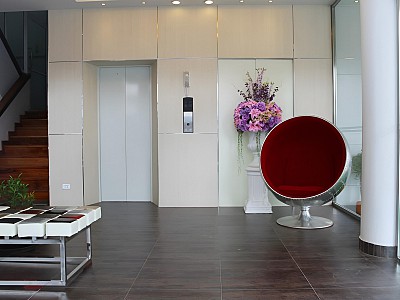 Elevator