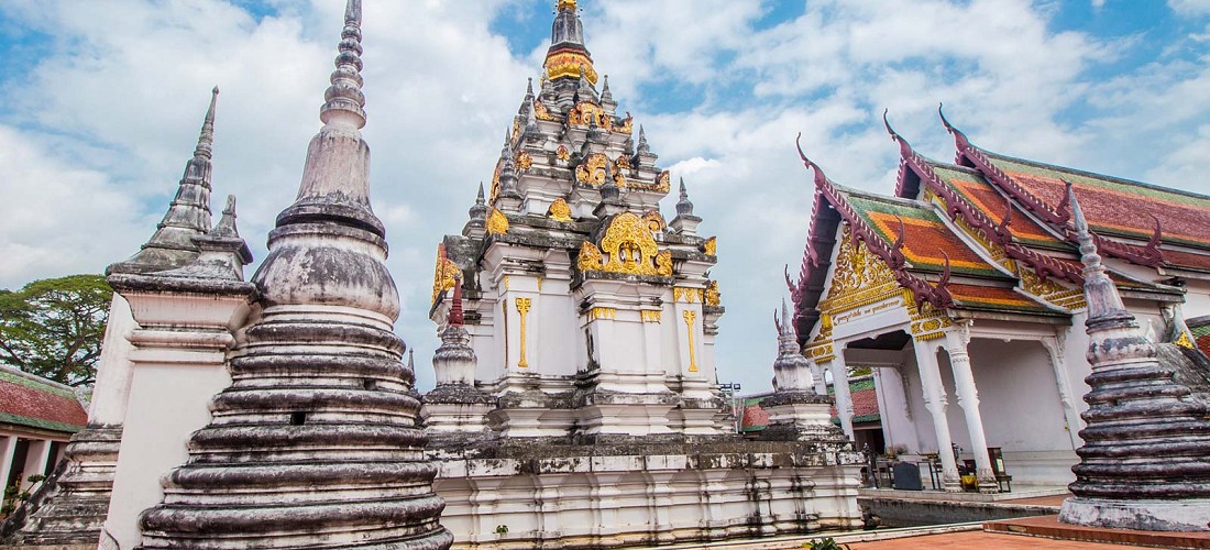 Wat Phra Borommathat Chaiya Ratcha Worawihan