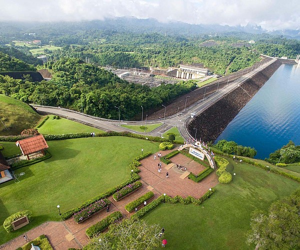 Ratchaprapa Dam / Cheow Lan Lake