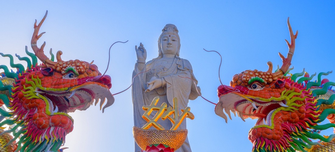 The tallest white granite Goddess of Mercy in Thailand