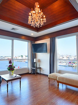 River View Suite