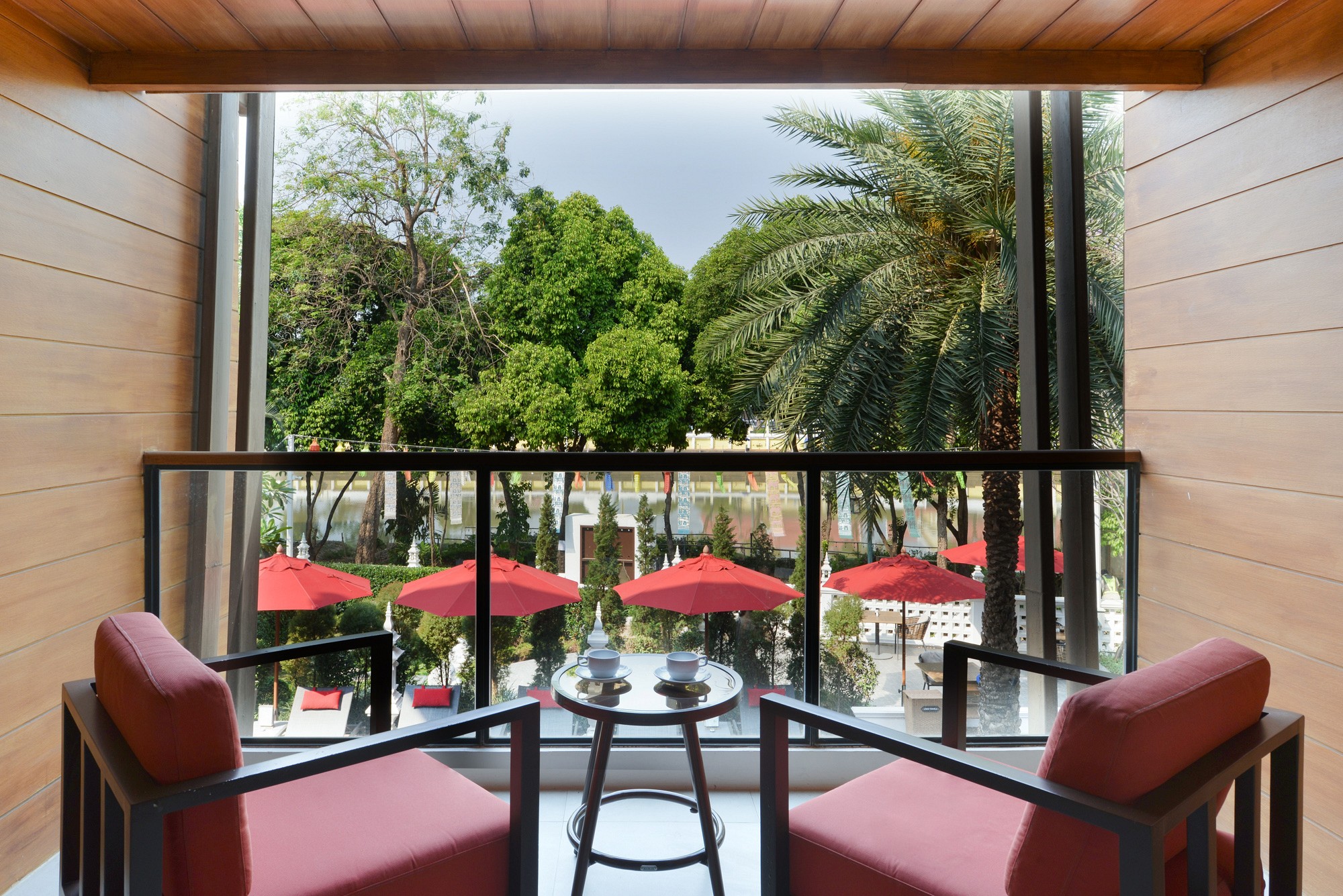 Junior Suite Ping River View with Balcony