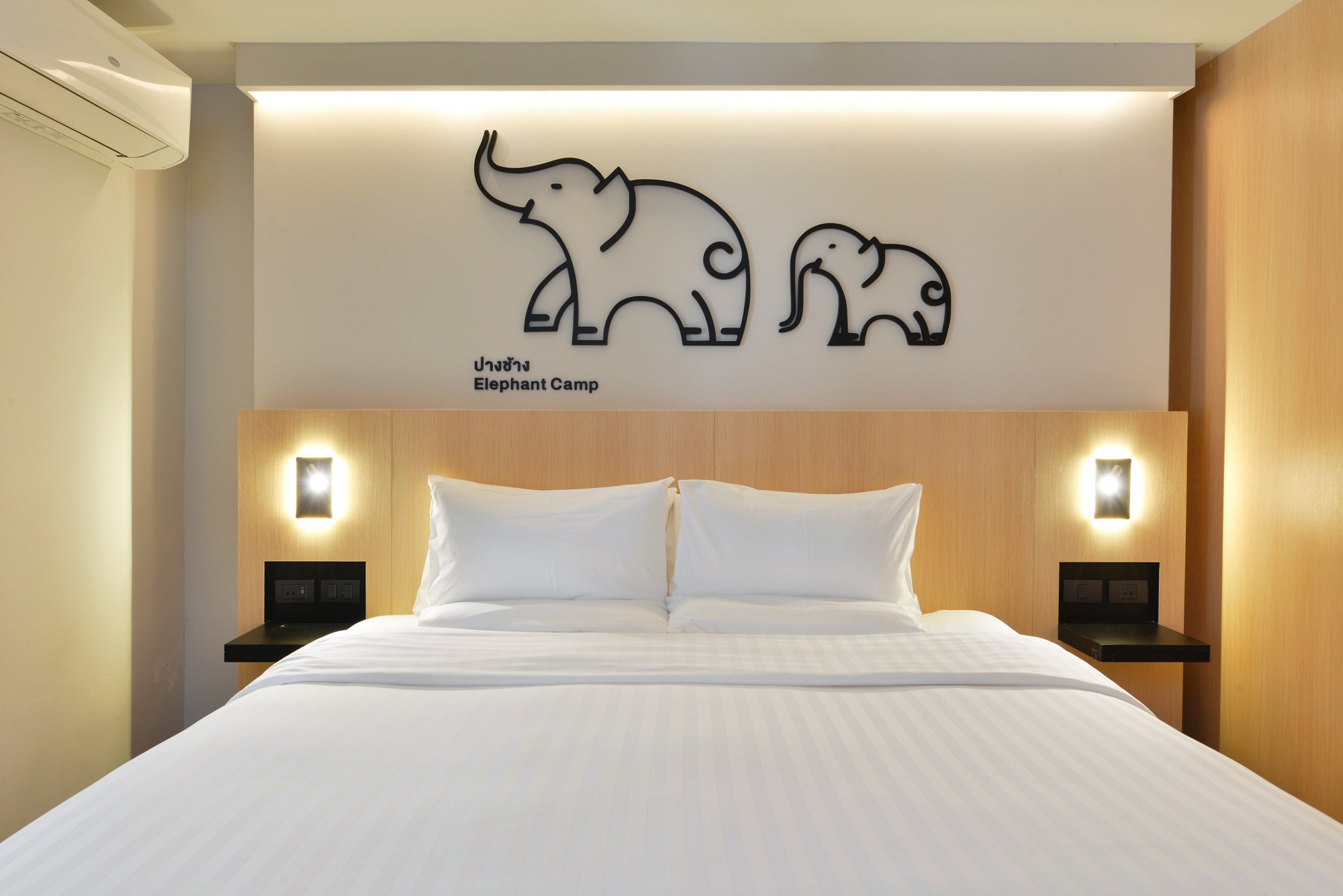 Superior King Bed Garden View with Balcony