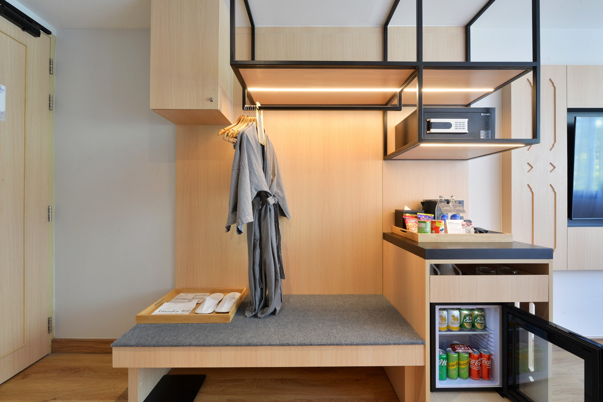 Superior Twin Beds City View